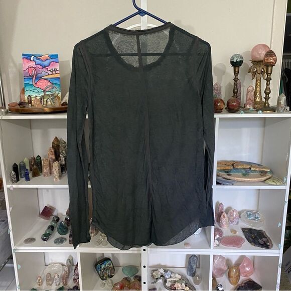 CHASER NEW BLAME CHAMPAGNE long sleeve ultra soft tee medium $68 revolve - Picture 6 of 6